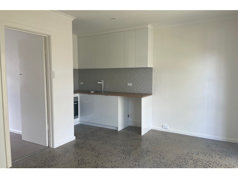 11/58 Sargood Street, Altona VIC 3018