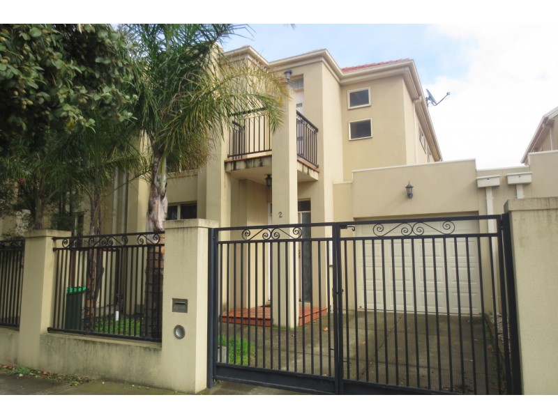 2/42 Blyth Street, Altona VIC 3018