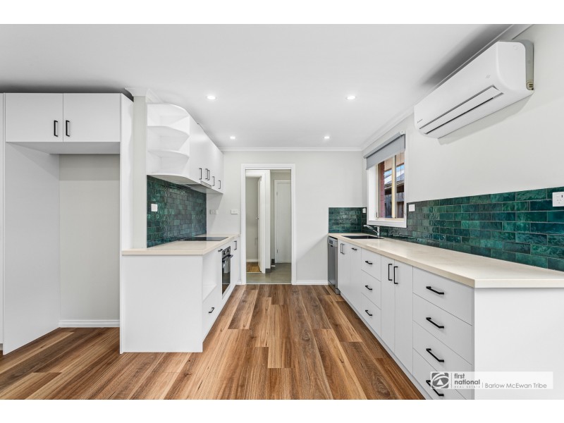 2/43 Jamison Street South, Altona Meadows VIC 3028