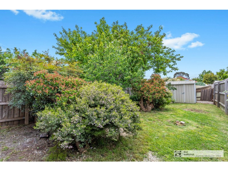 2/43 Jamison Street South, Altona Meadows VIC 3028