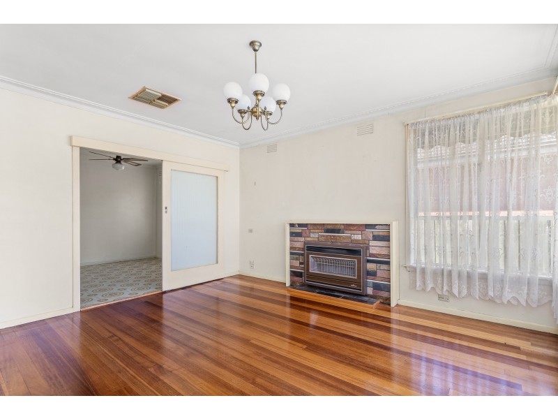 22 Noordenne Avenue, Seaholme VIC 3018