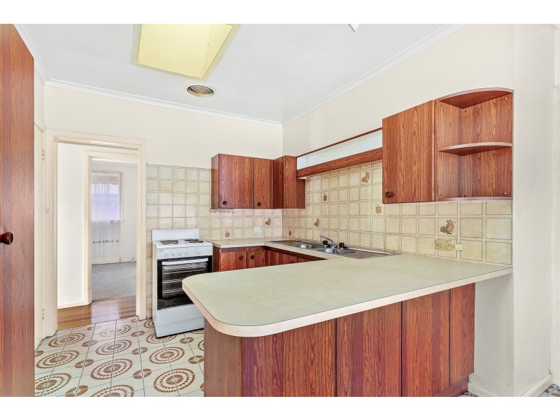 22 Noordenne Avenue, Seaholme VIC 3018