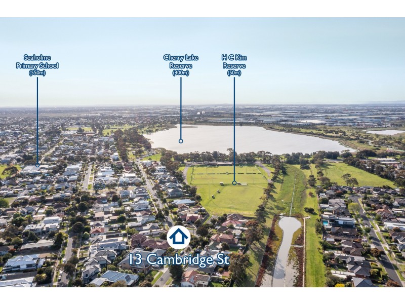 13 Cambridge Street, Seaholme VIC 3018