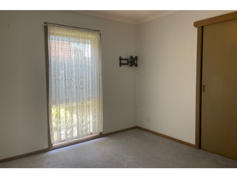 1/32 Maidstone Street, Altona VIC 3018