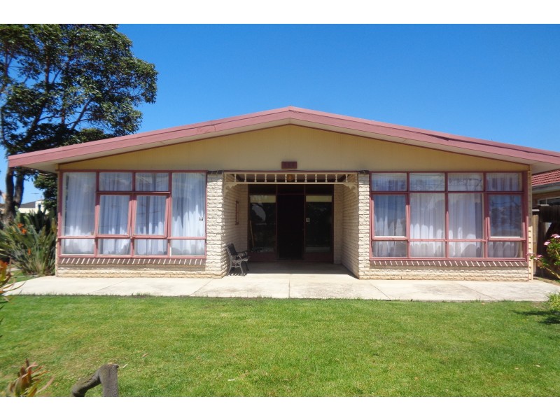 240 Civic Parade, Altona VIC 3018