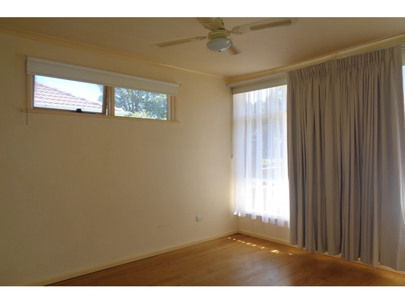 240 Civic Parade, Altona VIC 3018
