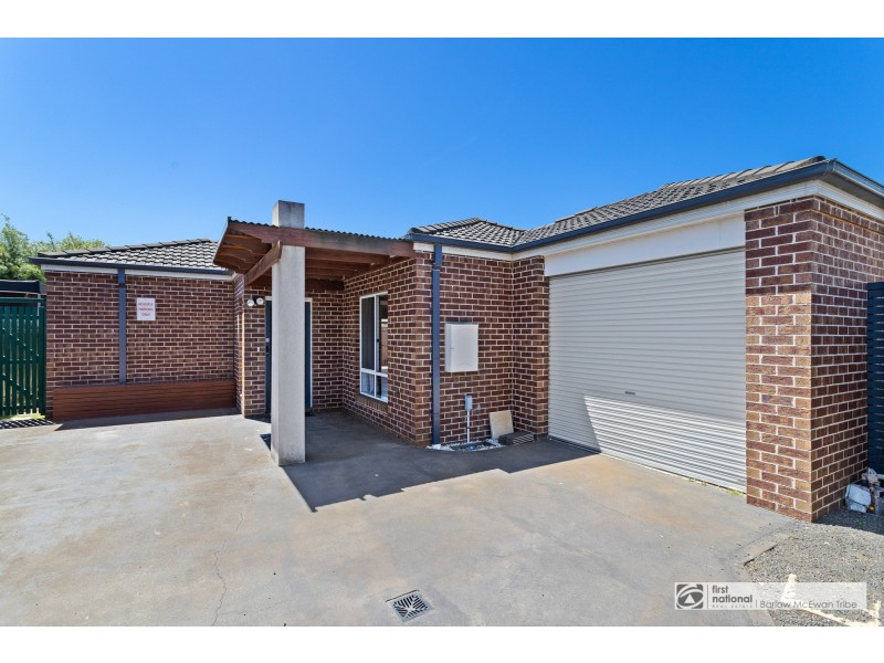2/21 Spicer Boulevard, Altona Meadows VIC 3028