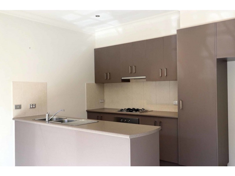 1 Merlow Street, Altona VIC 3018