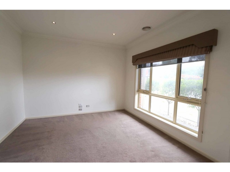 1 Merlow Street, Altona VIC 3018