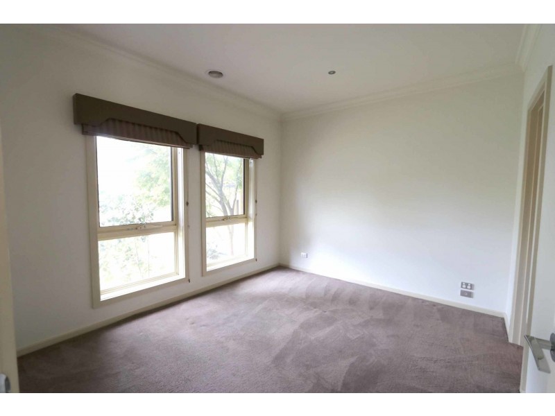 1 Merlow Street, Altona VIC 3018