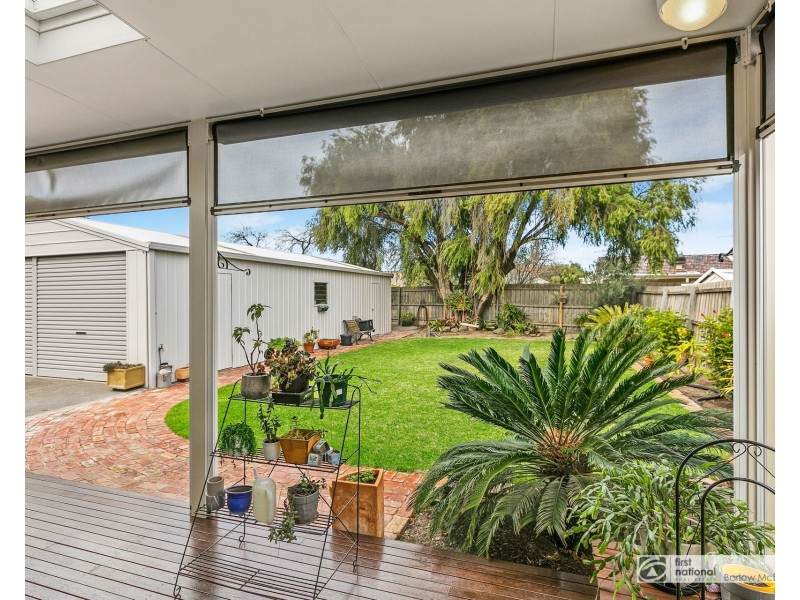 36 Bracken Grove, Altona VIC 3018