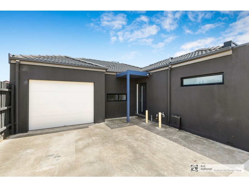 2/12 Brennan Court, Altona Meadows VIC 3028