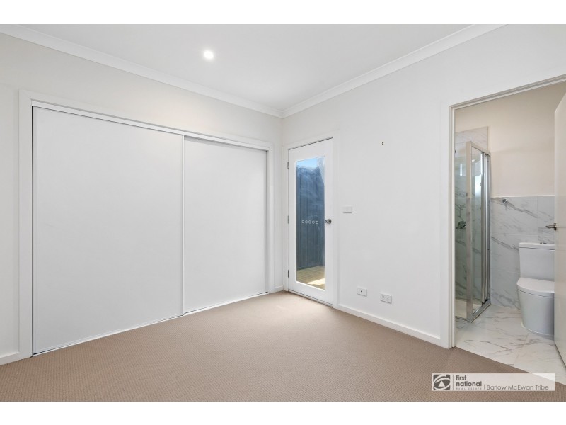 2/12 Brennan Court, Altona Meadows VIC 3028