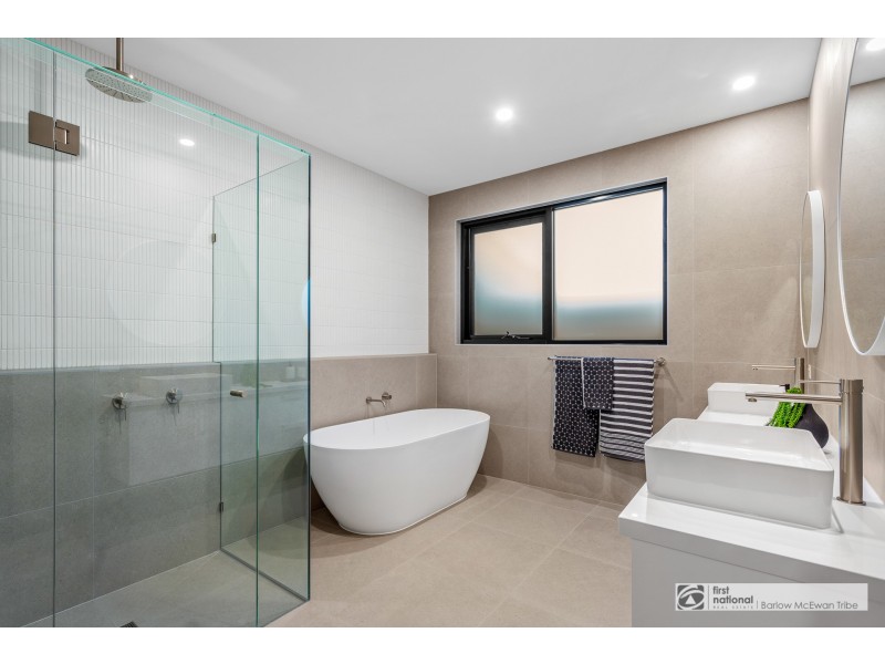 39 Esplanade, Seaholme VIC 3018