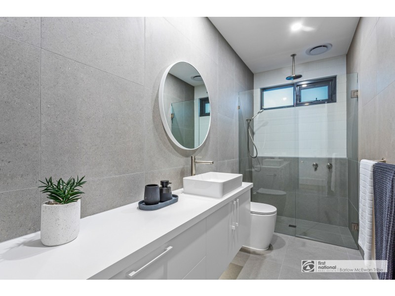 39 Esplanade, Seaholme VIC 3018