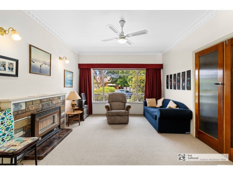 11 Delmont Avenue, Altona VIC 3018