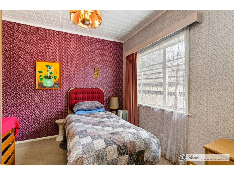 11 Delmont Avenue, Altona VIC 3018