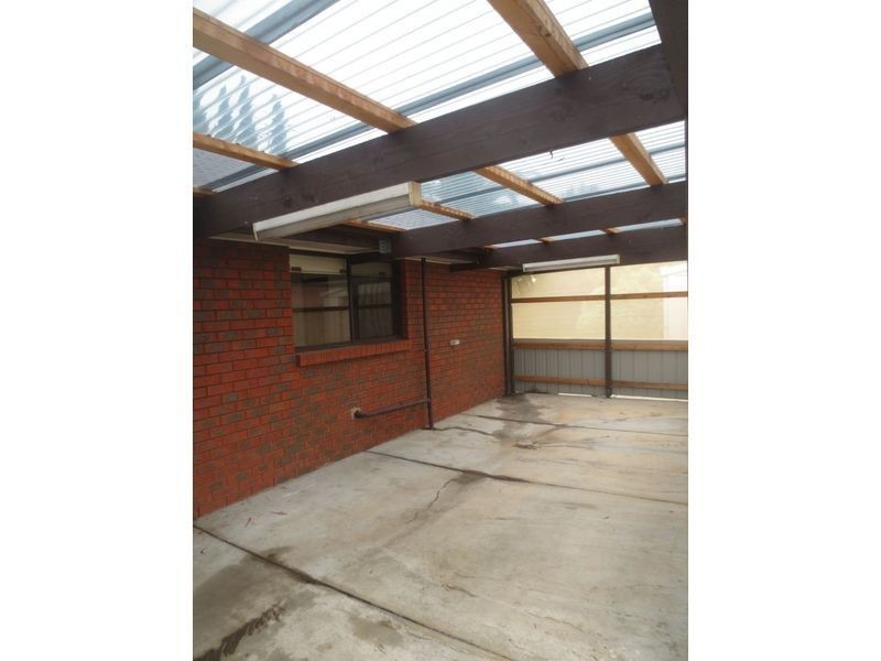 3 Kensington Crescent, Altona Meadows VIC 3028