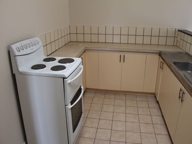 3/42 Woods Street, Newport VIC 3015