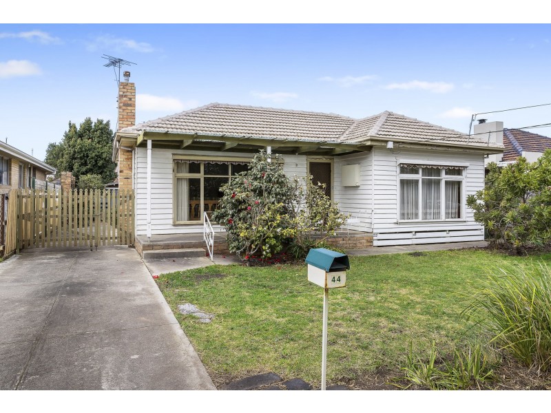 44 Curlew Avenue, Altona VIC 3018