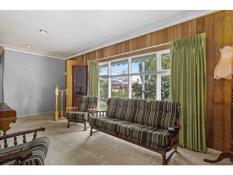 44 Curlew Avenue, Altona VIC 3018