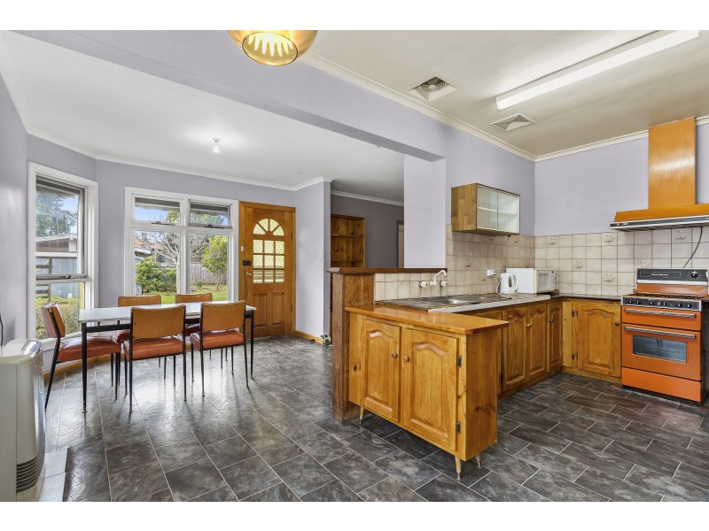 44 Curlew Avenue, Altona VIC 3018