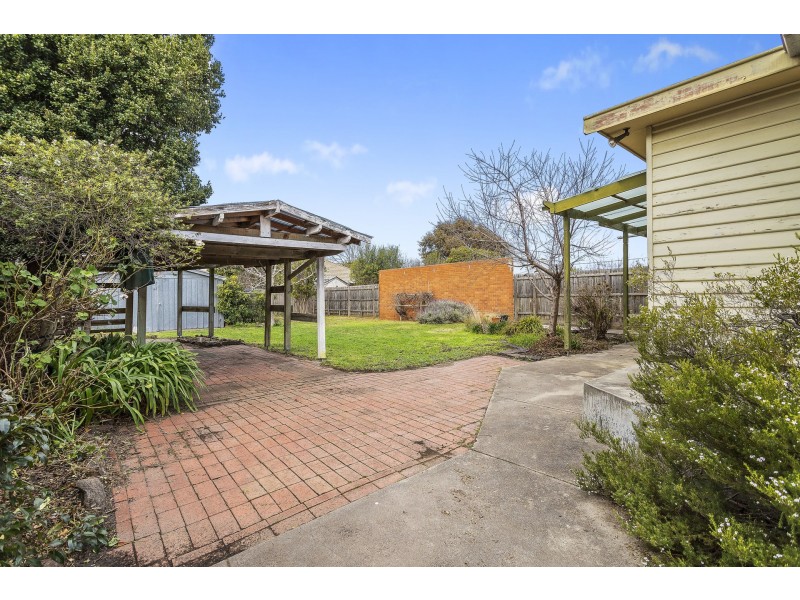 44 Curlew Avenue, Altona VIC 3018