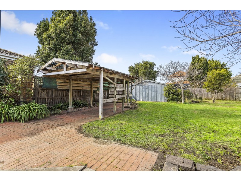 44 Curlew Avenue, Altona VIC 3018