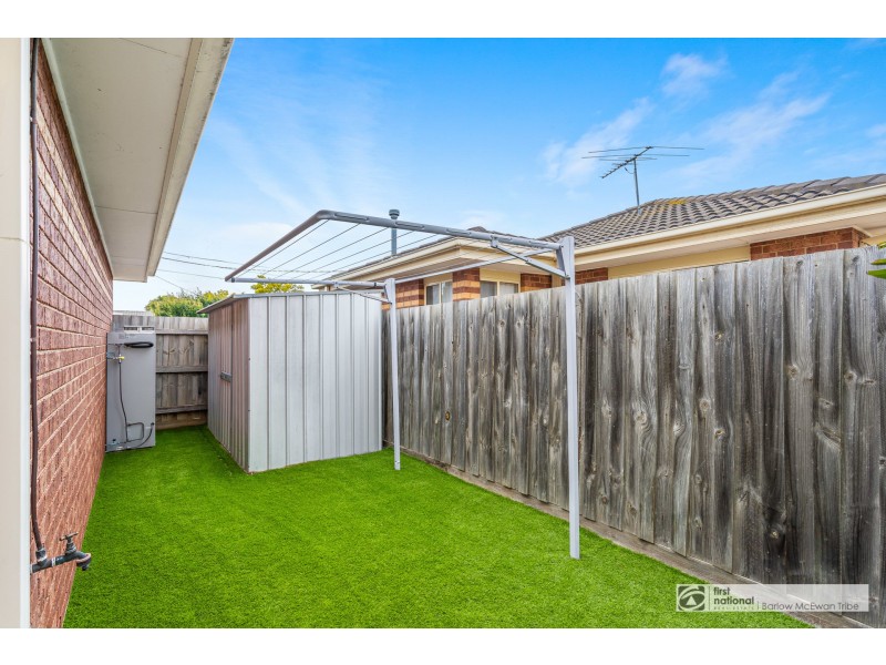 24 MacNeil Drive, Altona Meadows VIC 3028