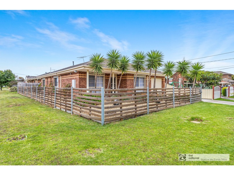 24 MacNeil Drive, Altona Meadows VIC 3028