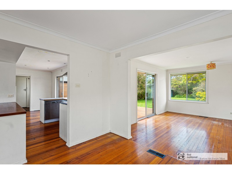 11 Cobham Street, Altona VIC 3018