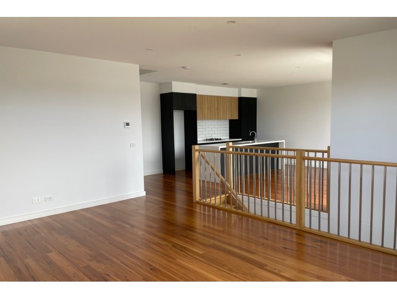 1/49 Bent Street, Altona VIC 3018