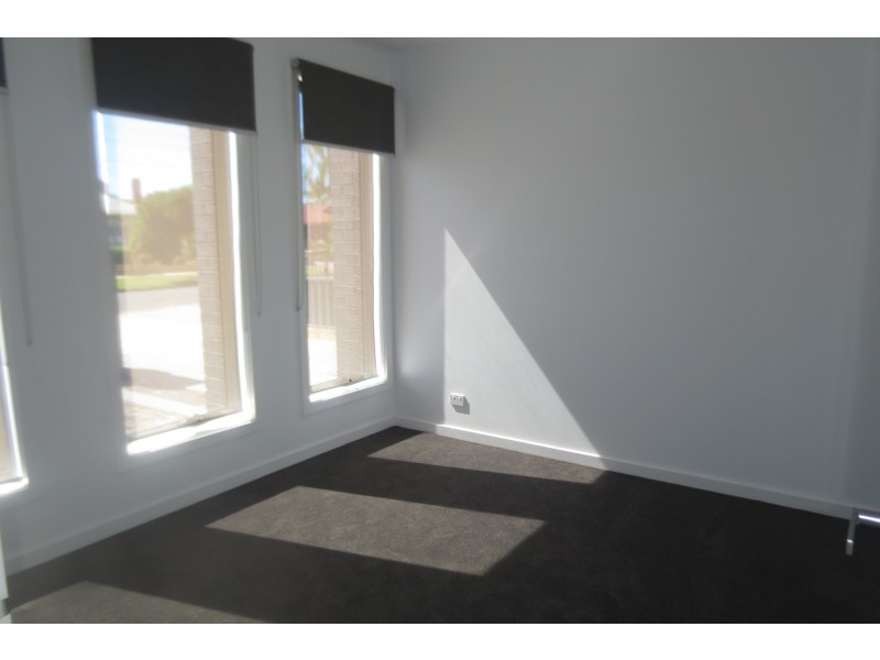 1/41 Bayview Street, Altona VIC 3018