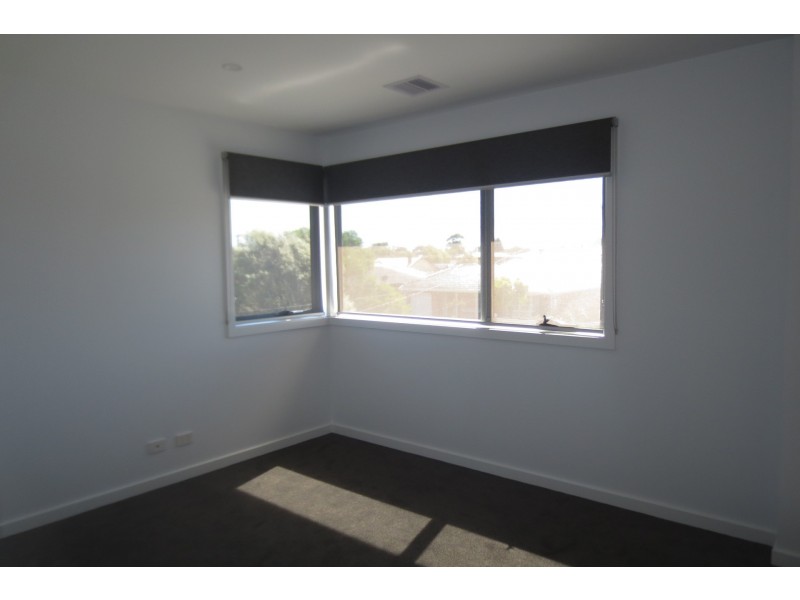 1/41 Bayview Street, Altona VIC 3018