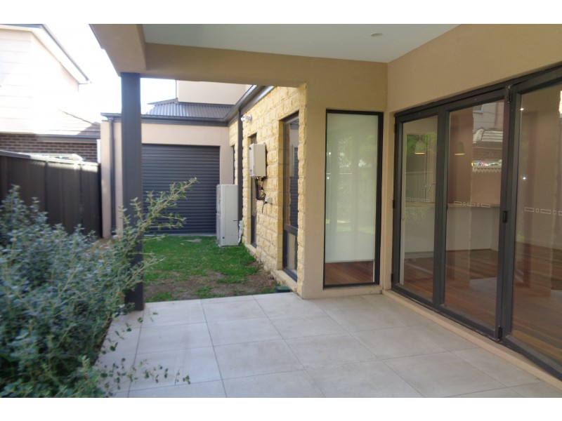 11A Stirling Avenue, Seaholme VIC 3018