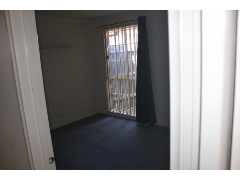 1/10 Sexton Court, Altona Meadows VIC 3028