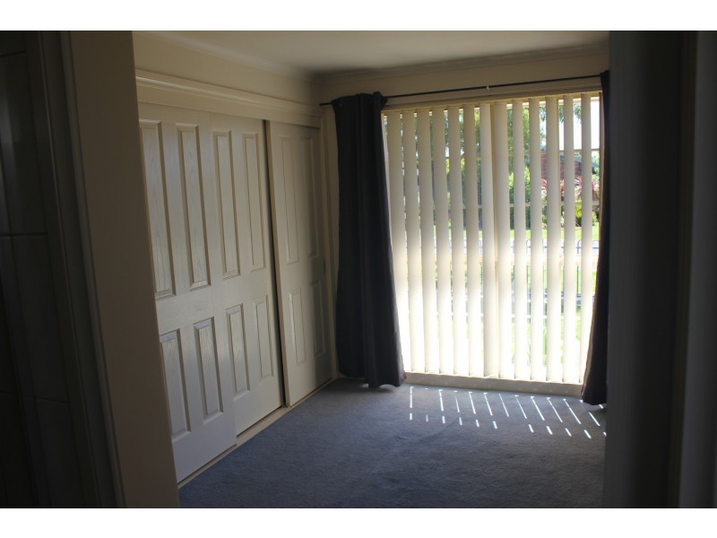 1/10 Sexton Court, Altona Meadows VIC 3028