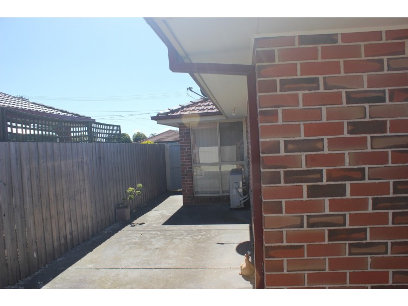 1/10 Sexton Court, Altona Meadows VIC 3028