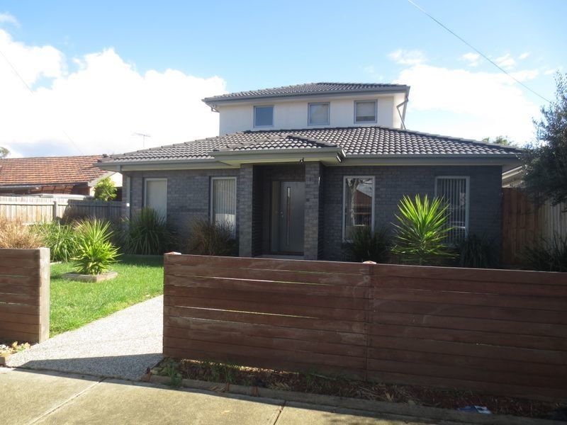 1/7 Fourth Avenue, Altona North VIC 3025