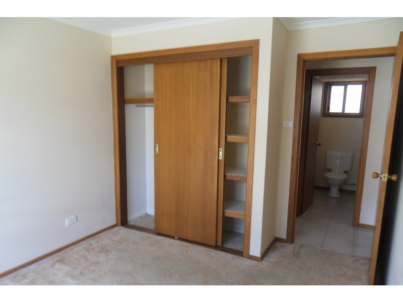 1/7 O’shannessy Court, Altona Meadows VIC 3028