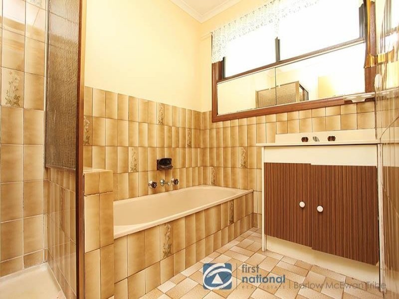 37 Alma Avenue, Altona Meadows VIC 3028