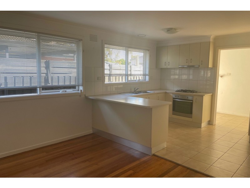 5 Stephenson Court, Altona Meadows VIC 3028