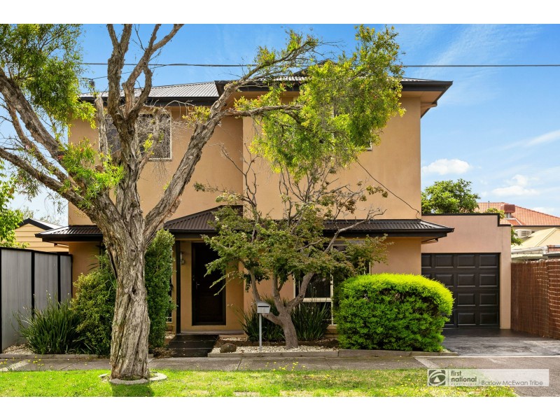 16 Bell Avenue, Altona VIC 3018