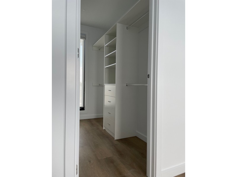 2/60 Eames Avenue, Brooklyn VIC 3012