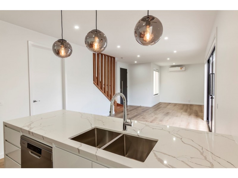 3/60 Eames Avenue, Brooklyn VIC 3012