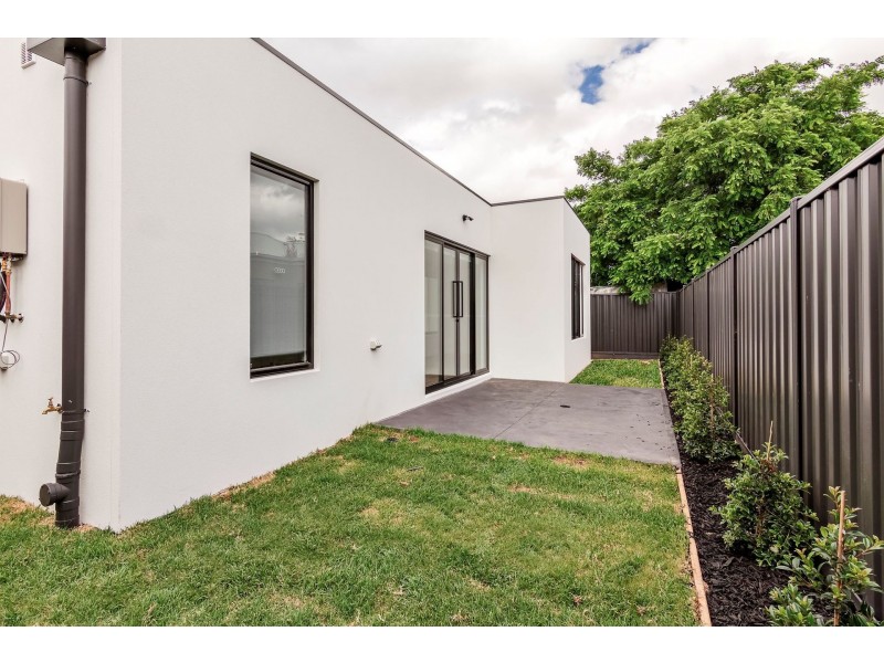 3/60 Eames Avenue, Brooklyn VIC 3012