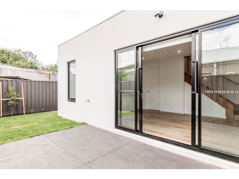 3/60 Eames Avenue, Brooklyn VIC 3012