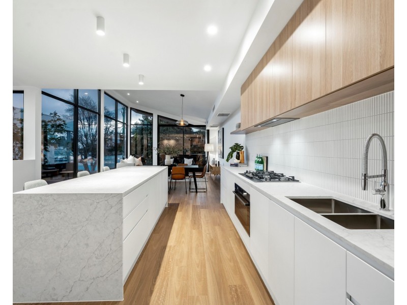 4 Bent Street, Altona VIC 3018