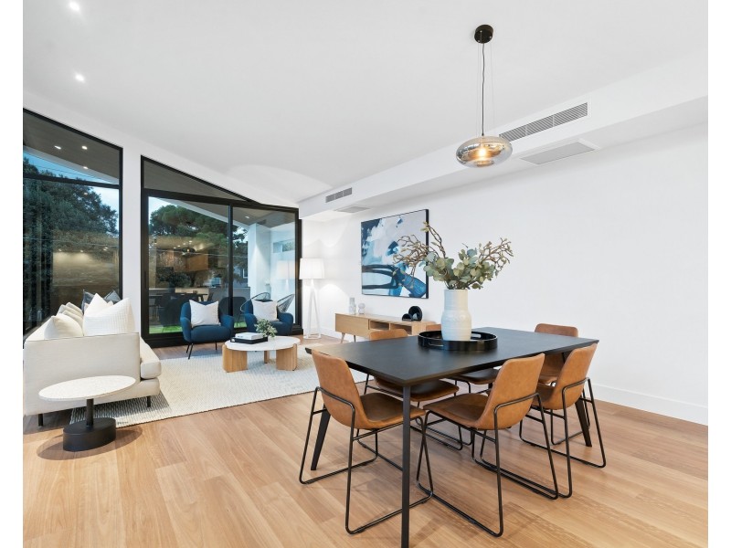 4 Bent Street, Altona VIC 3018