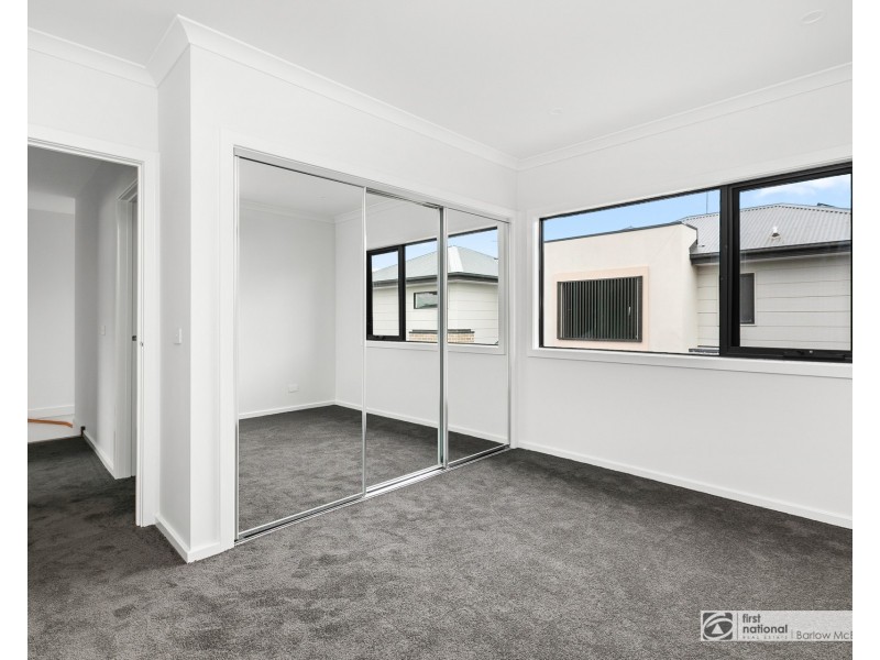 2/59 Purnell Street, Altona VIC 3018